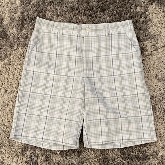 Greg Norman Shorts Size 34. Used once. - Picture 1 of 5
